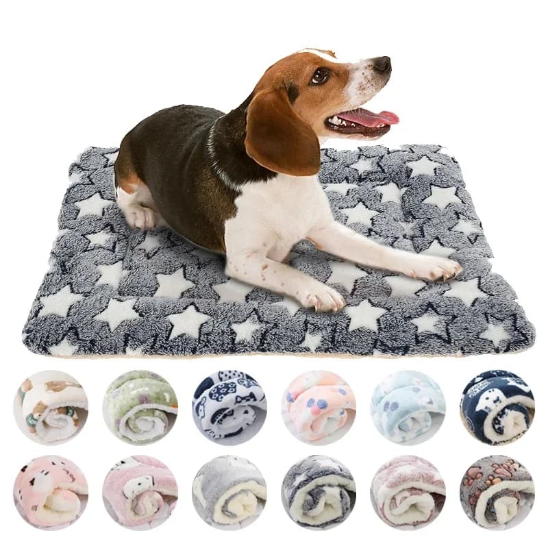 Flanela pet dormir esteira cama do cão gato maca filhote de cachorro sofá adorável colchão almofada para pequeno grande cobertor do cão suprimentos para animais de estimação