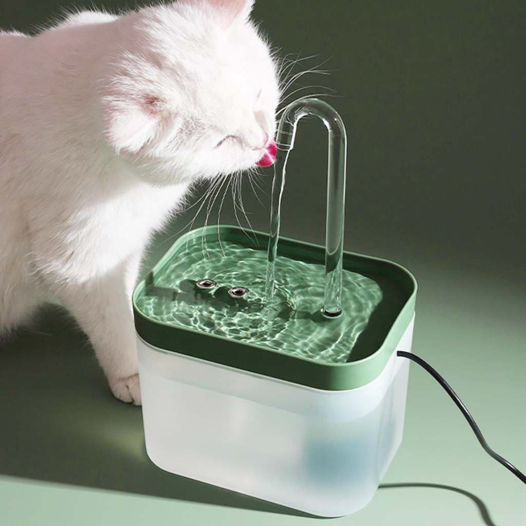MIW Bebedouro Fonte de Água Elevado Automático Com Filtro 3 Estágios Para Pet Cachorro Gato 1.5L